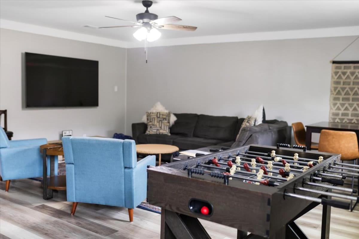 Ranch Home Gem 5Br Home Sleeps 12 With Game Room Гълфпорт Екстериор снимка