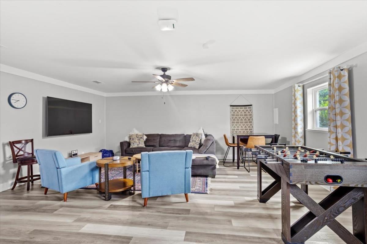 Ranch Home Gem 5Br Home Sleeps 12 With Game Room Гълфпорт Екстериор снимка