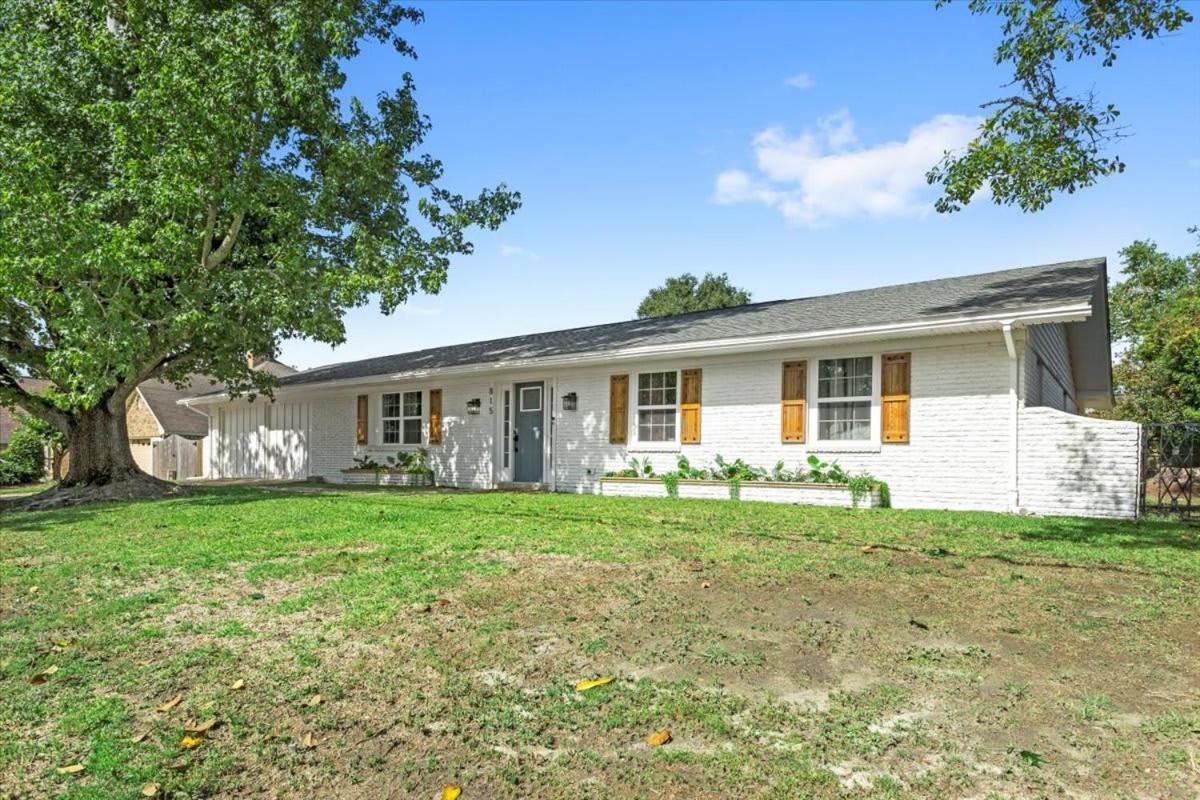 Ranch Home Gem 5Br Home Sleeps 12 With Game Room Гълфпорт Екстериор снимка